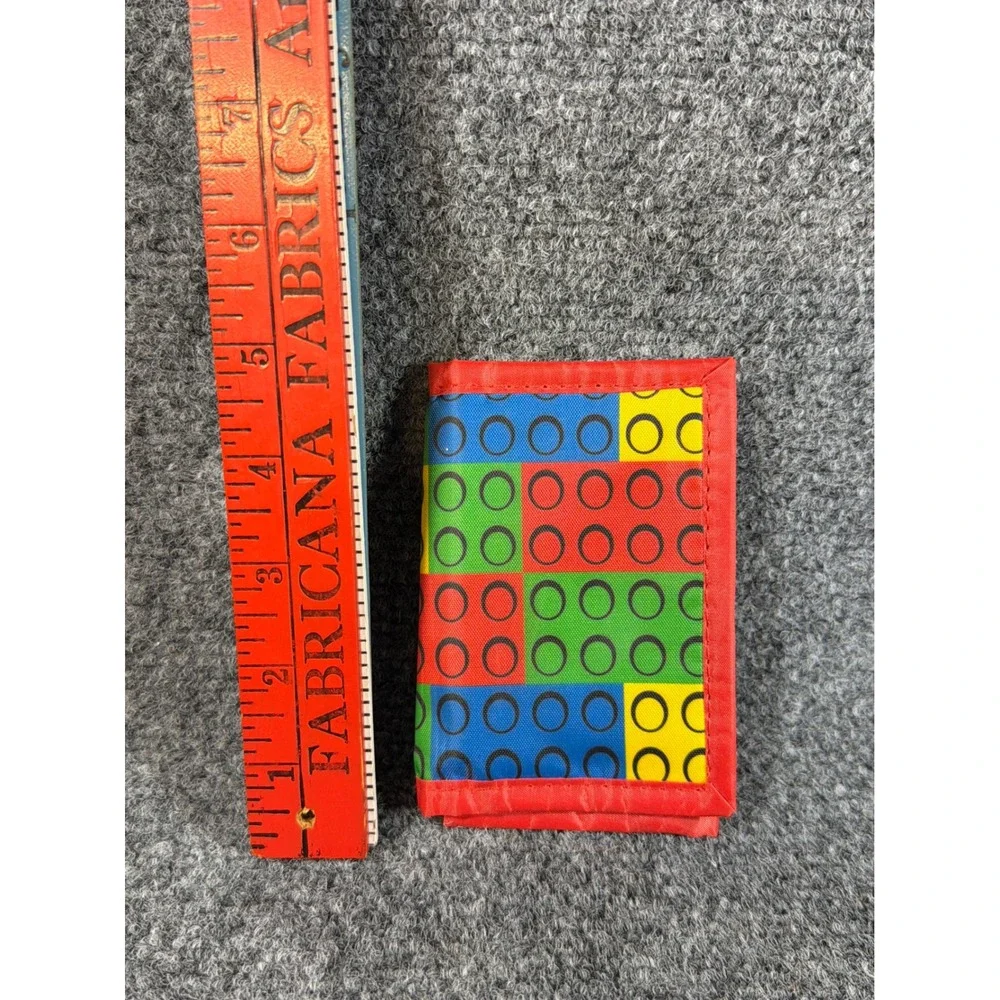 Vintage Style Building Block Pattern Nylon Trifold Wallet Primary Colors Retro